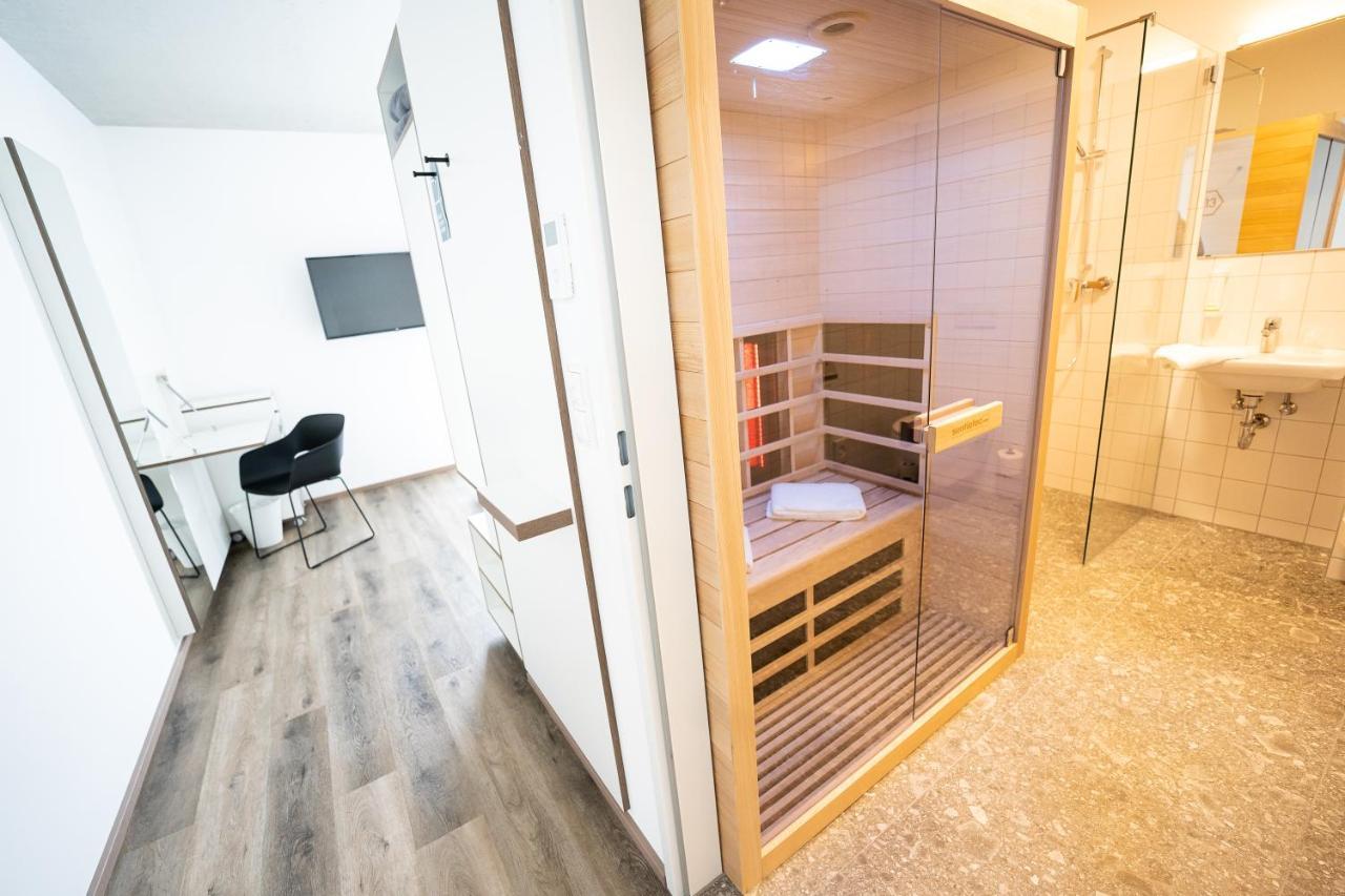 Motel Schlafraum Schluesslberg-Dein Smartes Hotel-Contactless Check-In Schlusslberg Exteriér fotografie